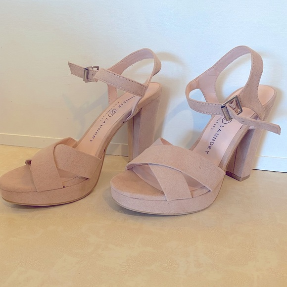 Chinese Laundry Women's Always Heeled nude beige chunky Sandal  6.5 - Picture 4 of 4